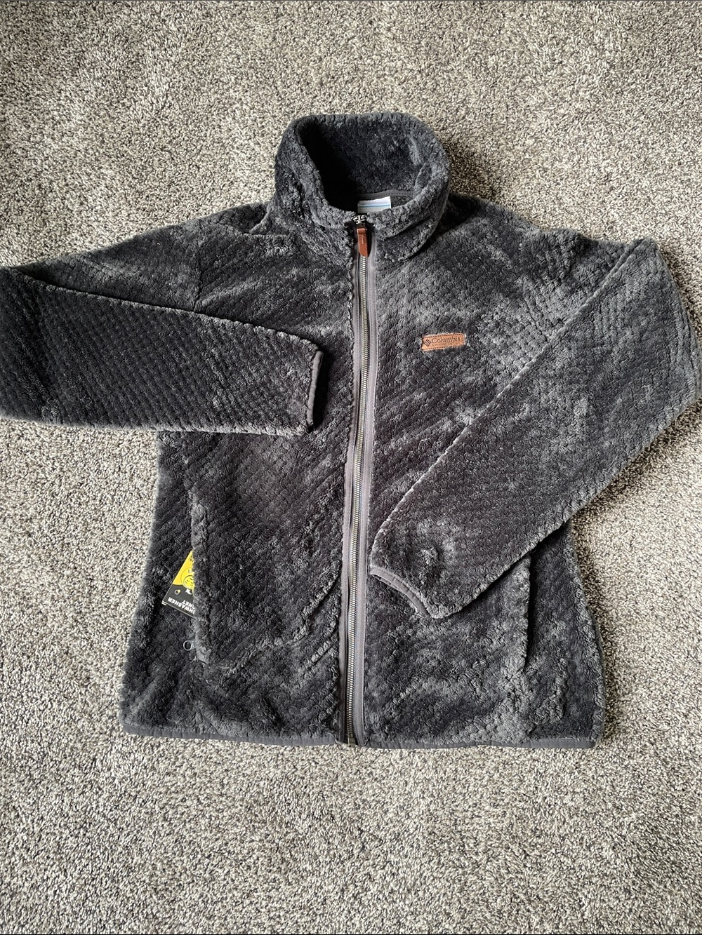 Columbia Cozy Charcoal Gray Fuzzy Zip-Up Jacket.  Size Medium